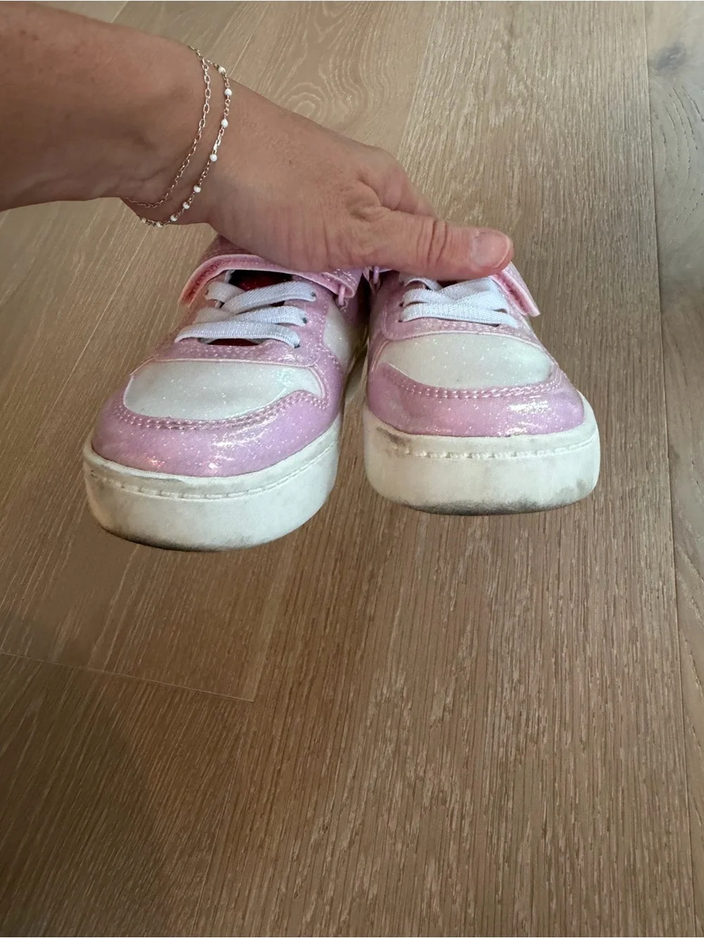 Carter’s Girls Glitter Sneakers Pink Rainbow Size 10